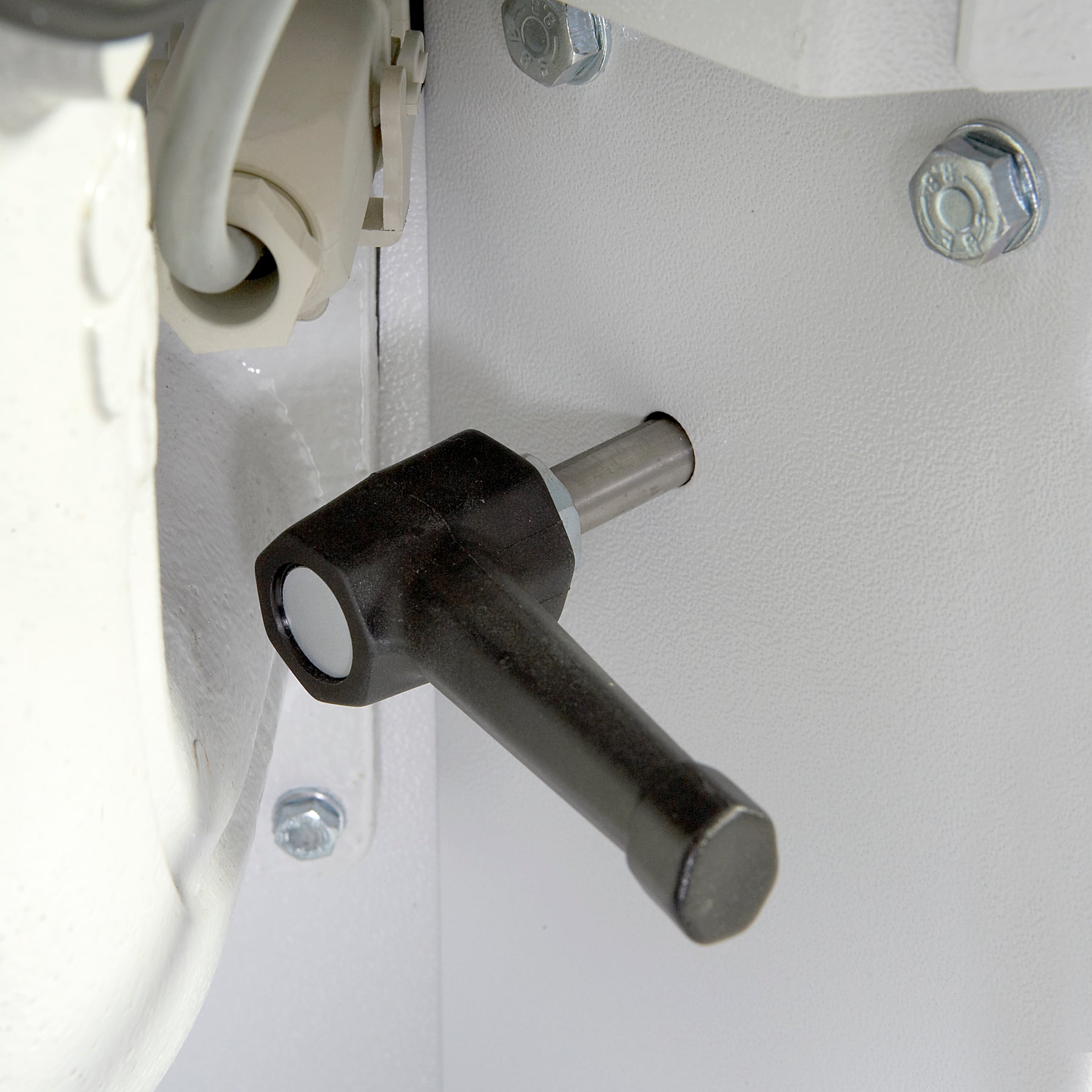 Up-Air Adjustment level on the side of the 7600VB