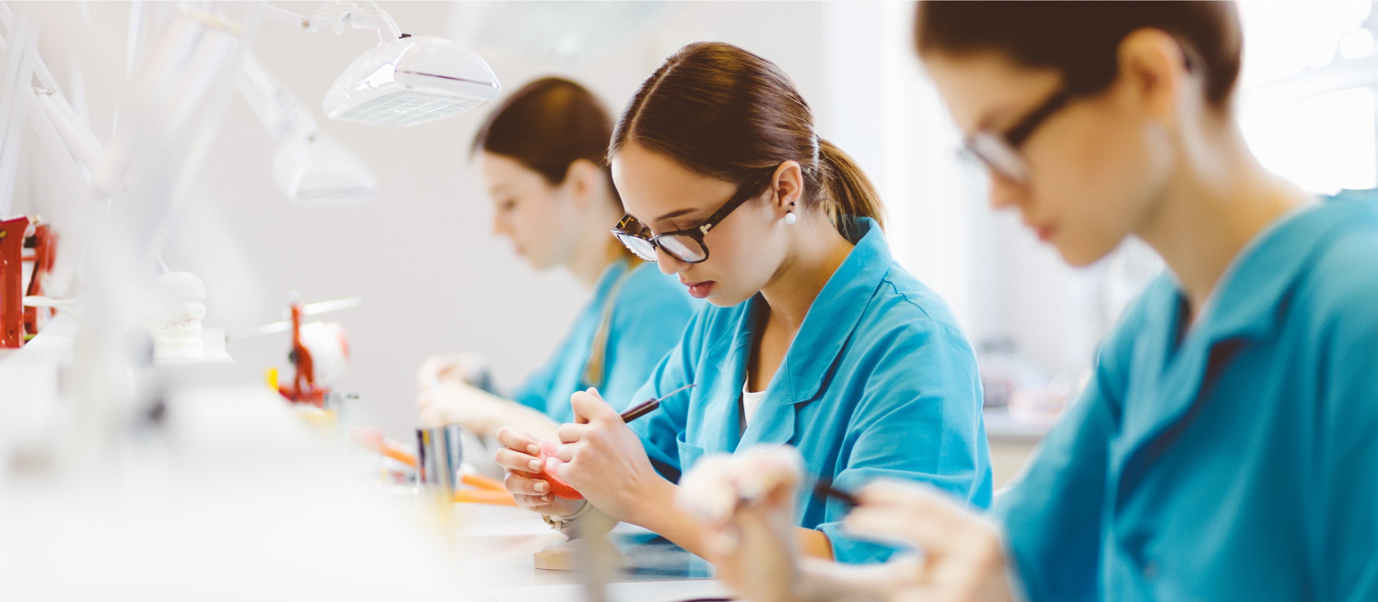 Dental steam cleaners