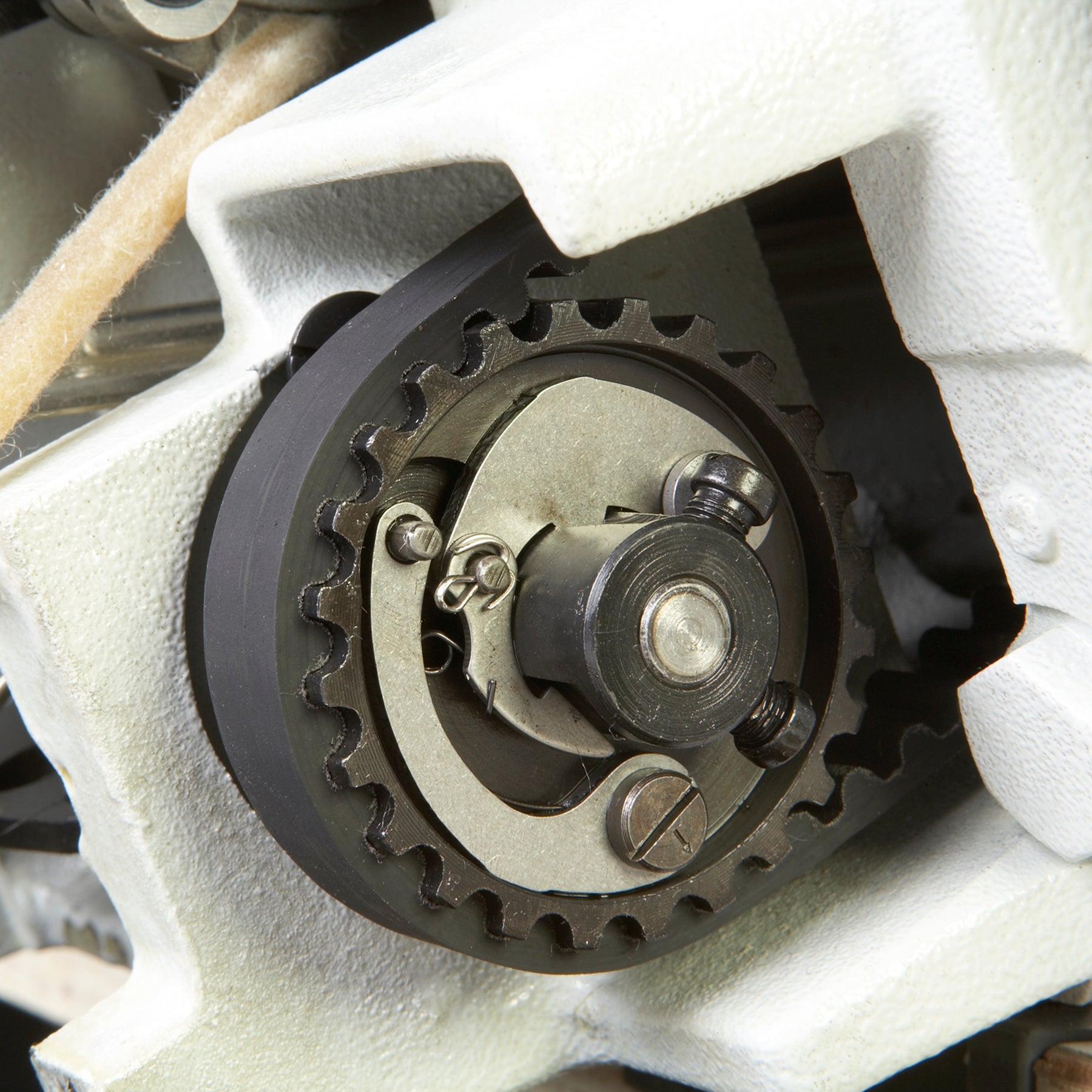 25" Long Arm Walking Foot Sewing Machine - reliablecorporation.com