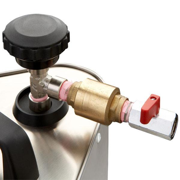 With the 1300IA direct feed water valve, hand filling your 7000 or 7500 series steam boiler will be a thing of the past.